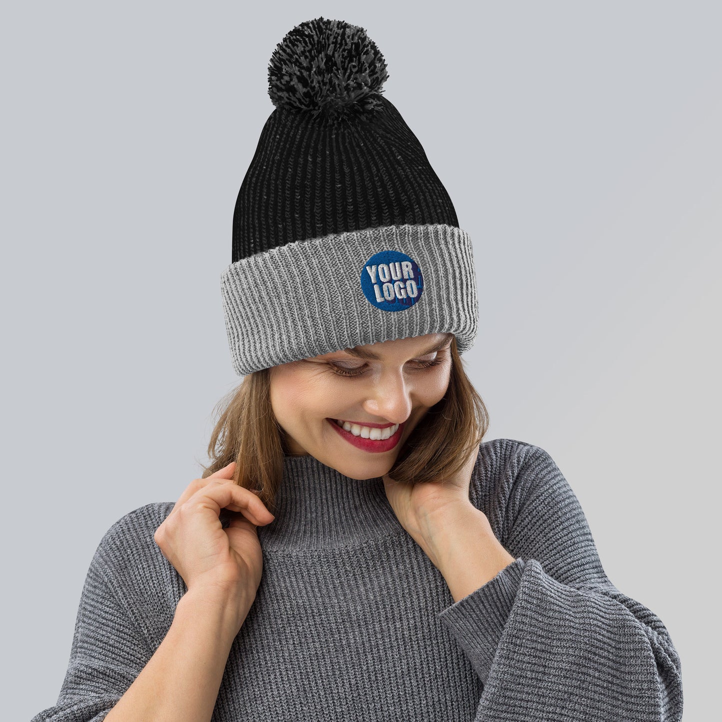 POM-POM BEANIE