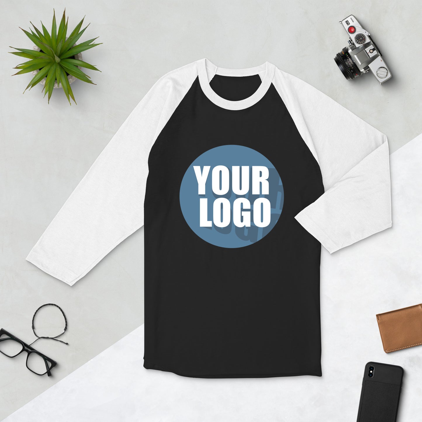 3/4 sleeve raglan shirt